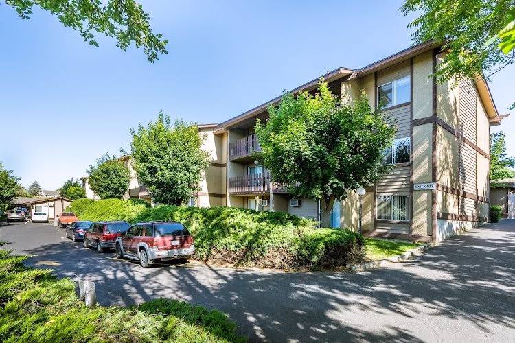 270470 guenther property management