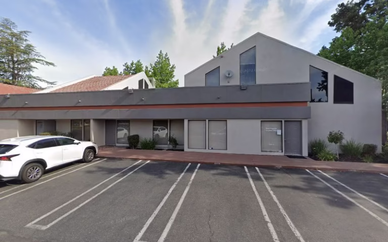 270975 khatri brothers 768x480