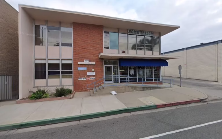 271081 coastal living california properties inc 768x480