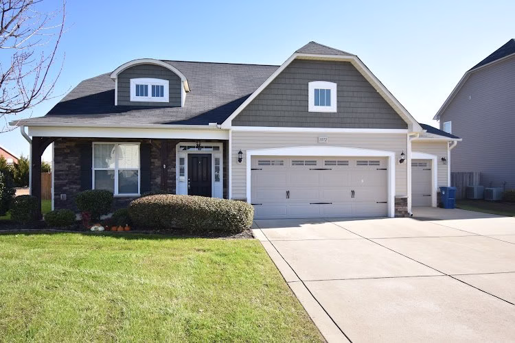 271116 brown property group property management