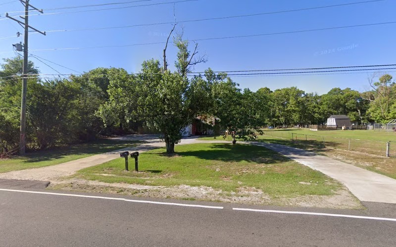 271142 freedom property management llc