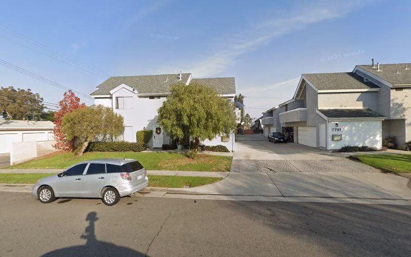 271257 waterfalls property management 1