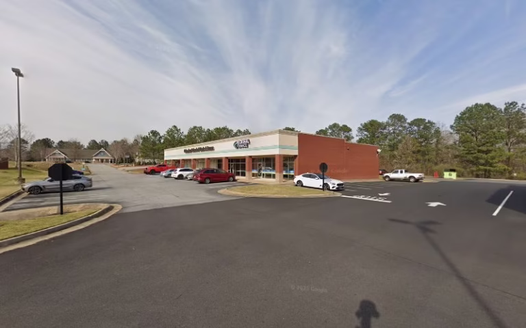 271664 river town rentals llc 768x480