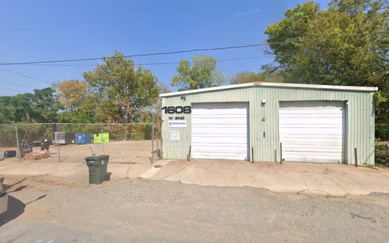 271773 oak tree properties 768x480