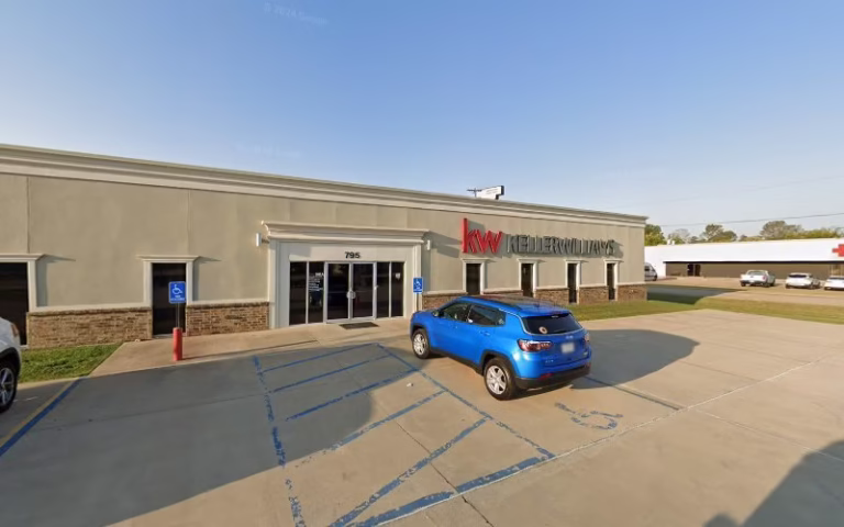 272047 lisa allen realtor pinnacle realty advisors ark la tex 768x480