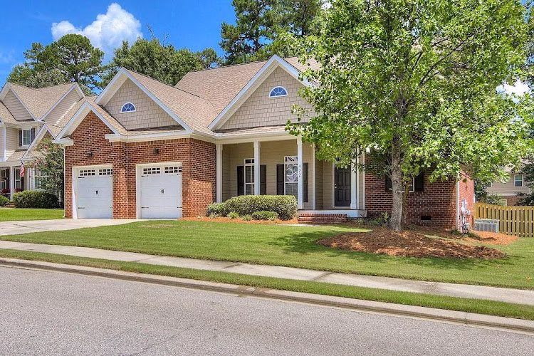 272077 bragg associates real estate