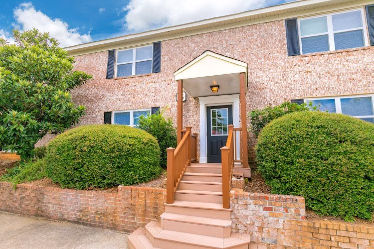 272128 annaberg apartments