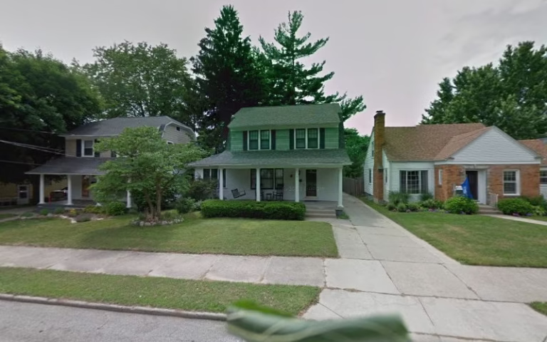 272174 crows nest property management 768x480