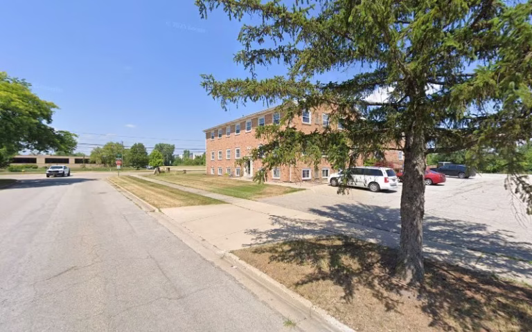 272241 a w management co 768x480