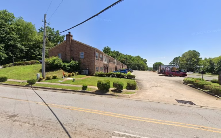 272480 circle property management inc 768x480