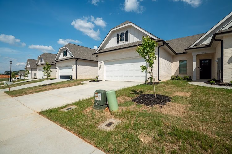 272484 property management consultants