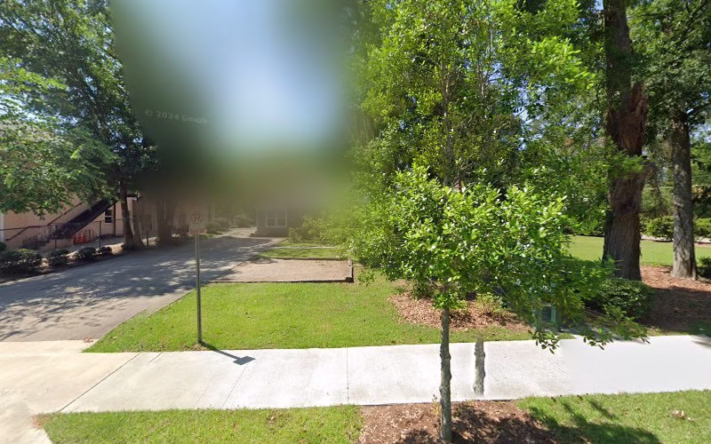 272562 kent strauss management realty