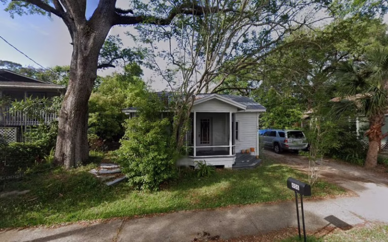 272585 rc property management llc 768x480