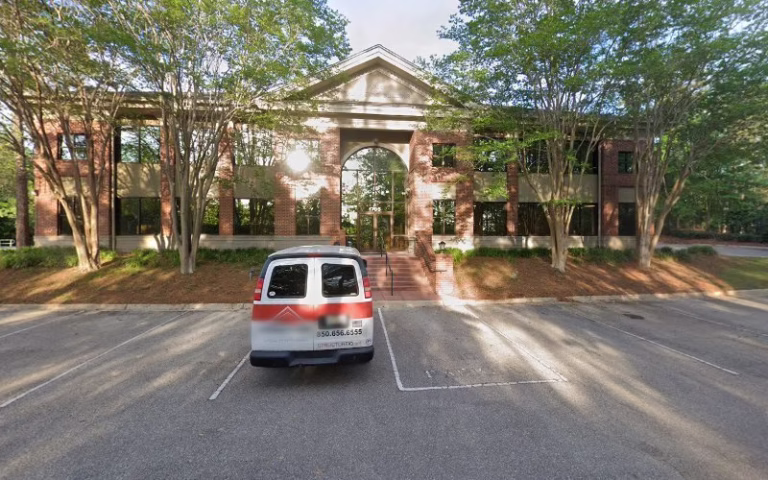 272629 structure commercial real estate 1 768x480