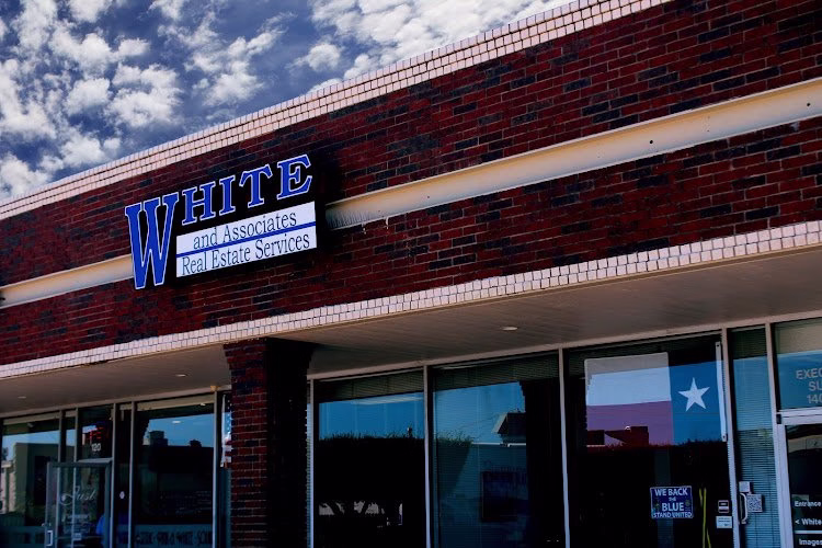 272654 white associates real estate