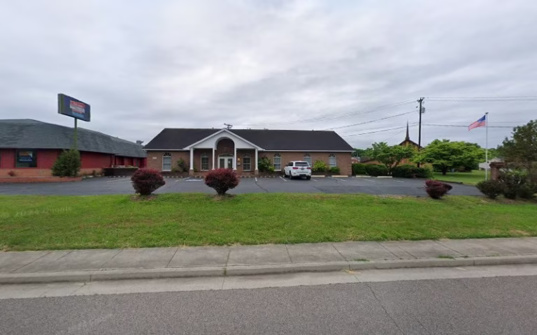 272848 fourleaf property management inc 768x480