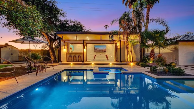 273103 tuckedin 768x432