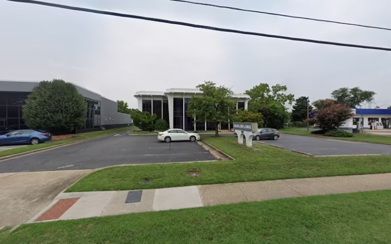 273240 long foster james river newport news va 8212 realty 768x480