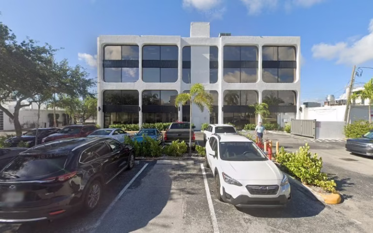 273587 lab property management 768x480