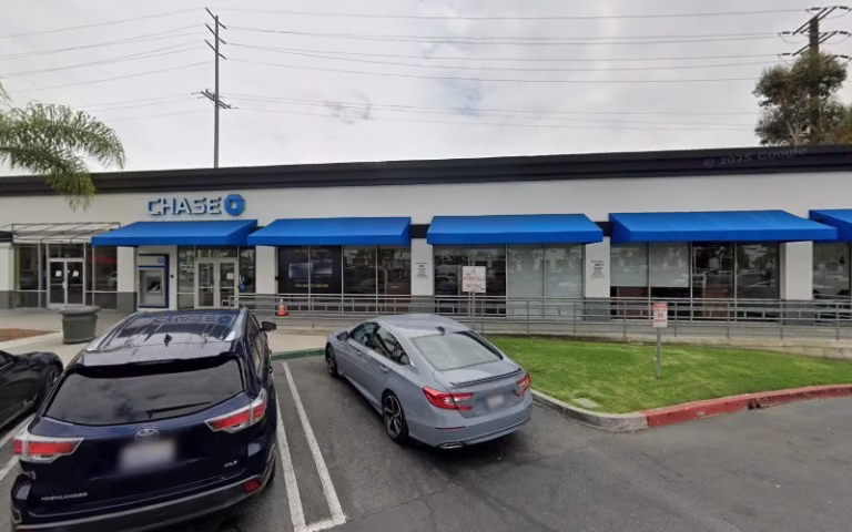 274117 claudias cleaning services 768x480