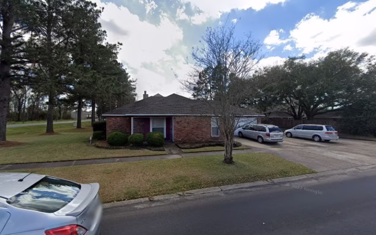 274962 golden girls cleaning services 768x480