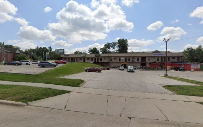 275015 superior cleaning services of iowa llc 768x480