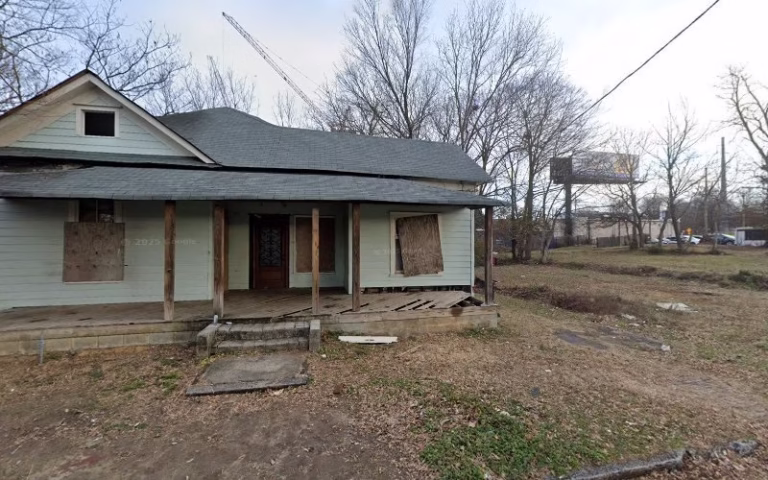 275484 bubble water damage 1 768x480