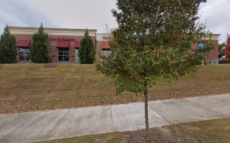 275510 water damage restoration 768x480