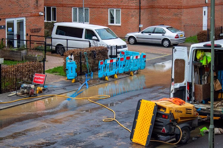 275647 ultra clean service corporation