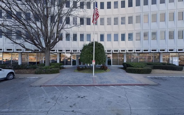 275750 bluebarrier 768x480