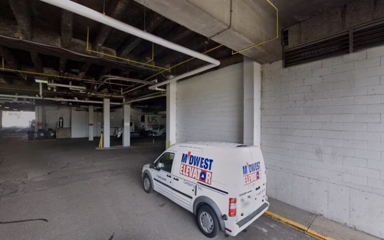 276311 water damage restoration service 768x480