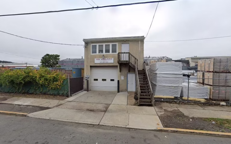 277065 vollaro carting inc 768x480