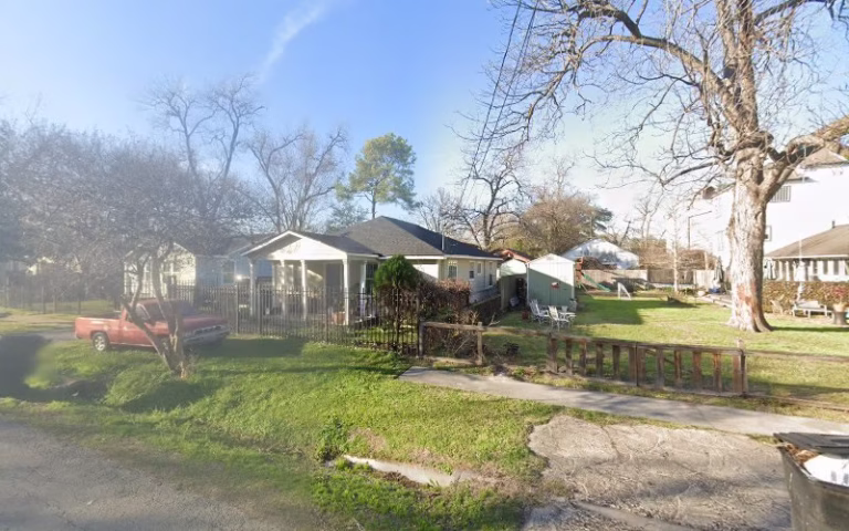 278529 emc lawn care 1 768x480