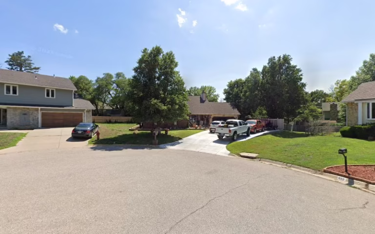 281043 alternative pest management 768x480