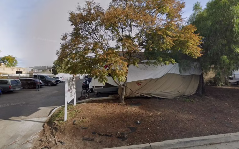 281401 hy tech tile 768x480