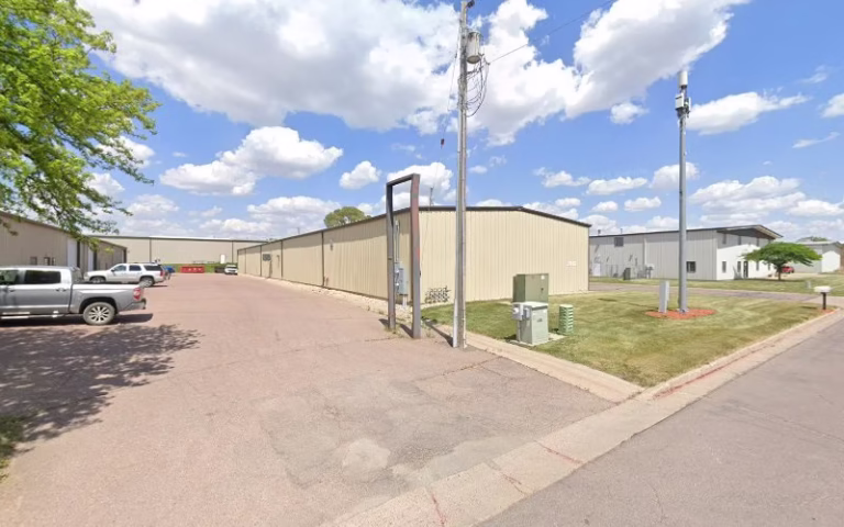 281475 flooring unlimited 768x480