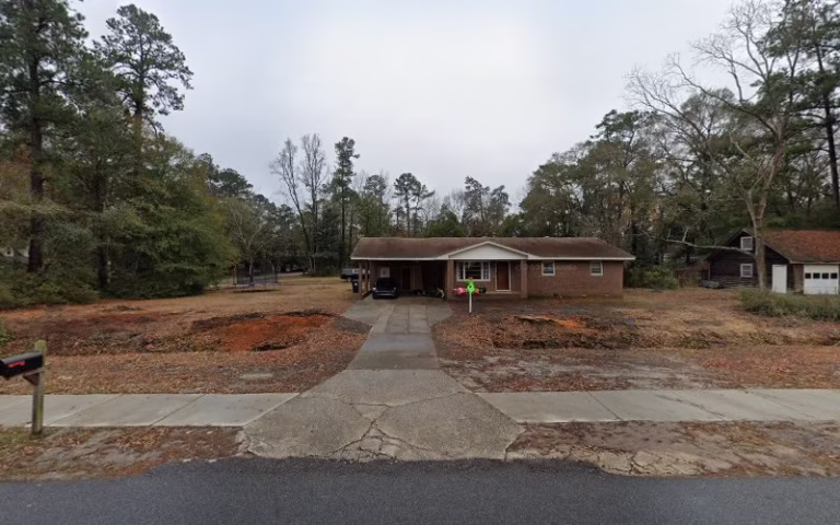 282545 claytons tree pros 1 768x480