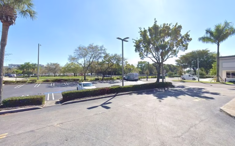 282812 5th avenue landscaping inc 768x480