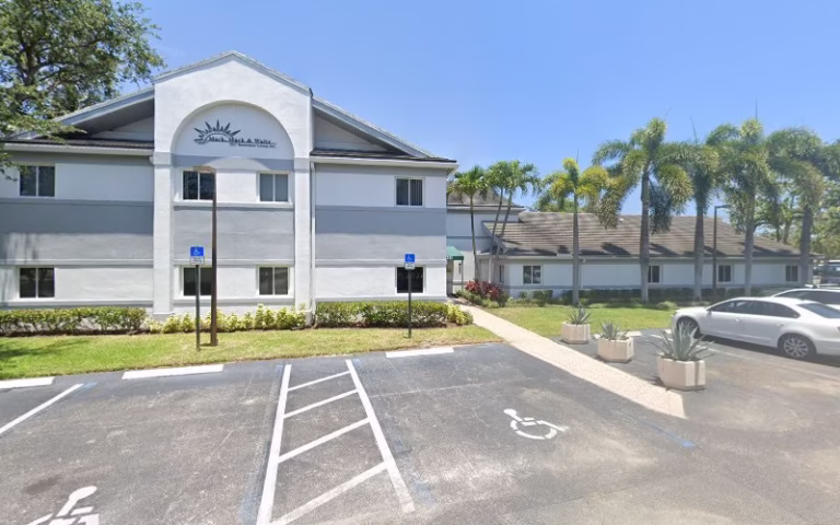 282816 ace tree removal service 768x480