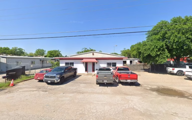 284061 holt concrete works 768x480