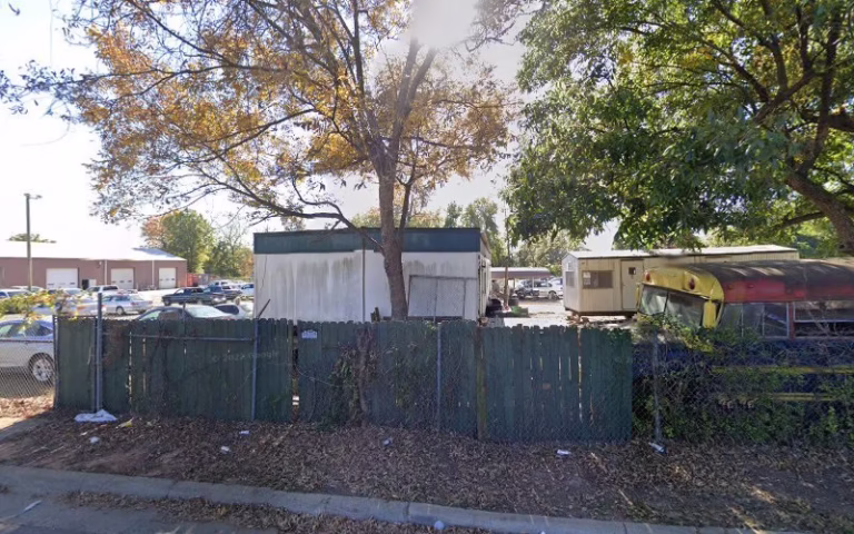 284360 dan the man concrete 768x480