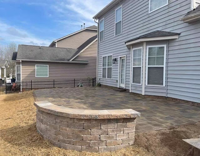 284804 pj outdoor creations llc