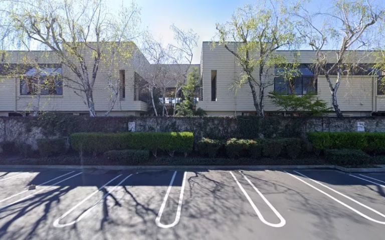 284965 tree city deck solutions 1 768x480