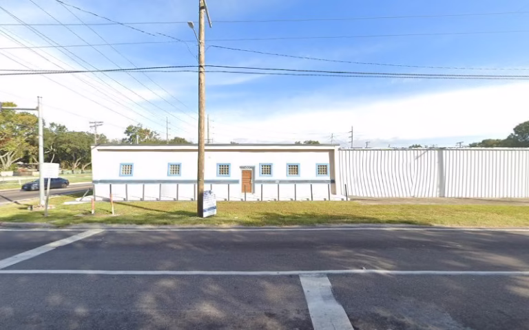 285207 restoration depot 768x480