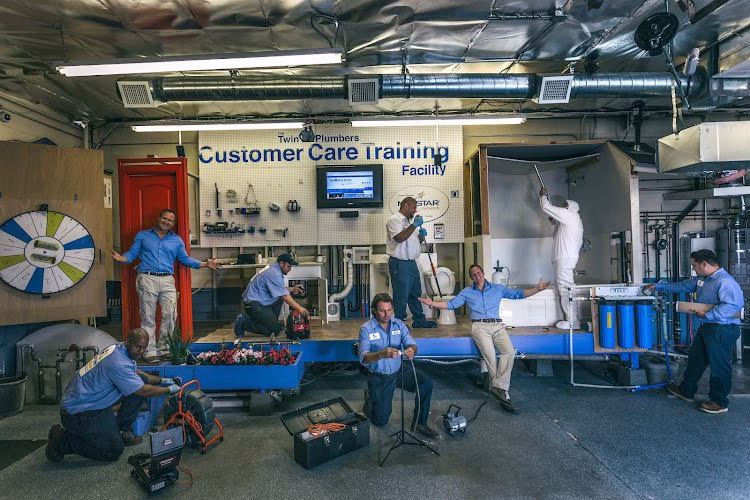 285577 the twin home experts