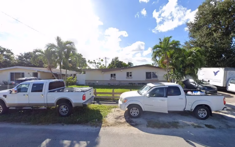 286785 crisscross concrete cutting 1 768x480