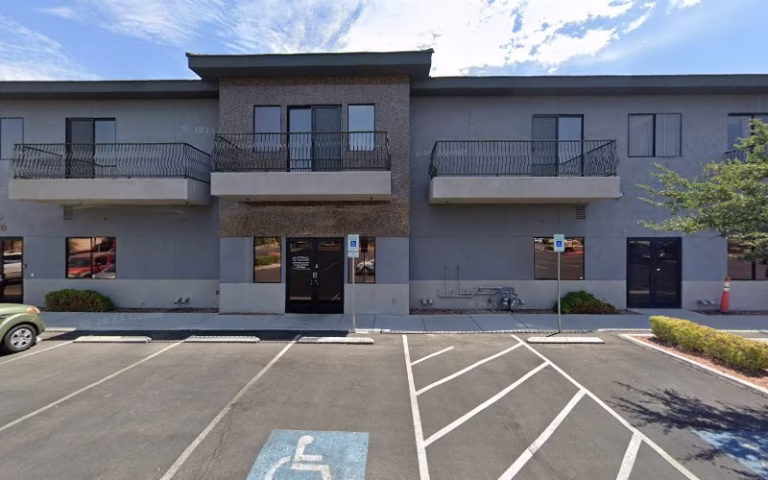 287754 oasis valley house cleaners 768x480