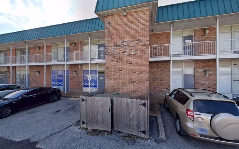 287793 elizabeth cleaning 768x480