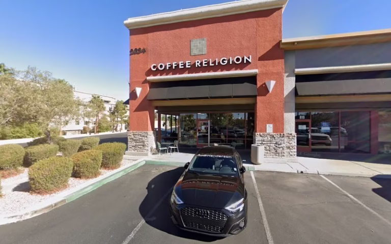 288173 calm hands cleaning home services 768x480