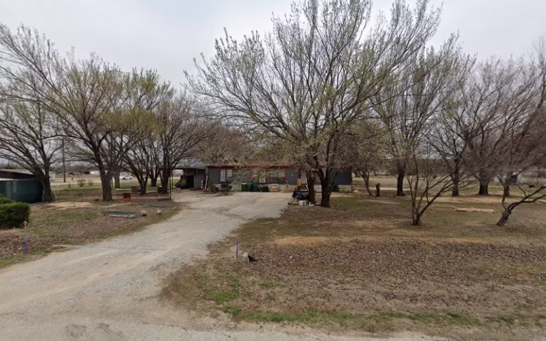 288937 aardvark pumping 1 768x480